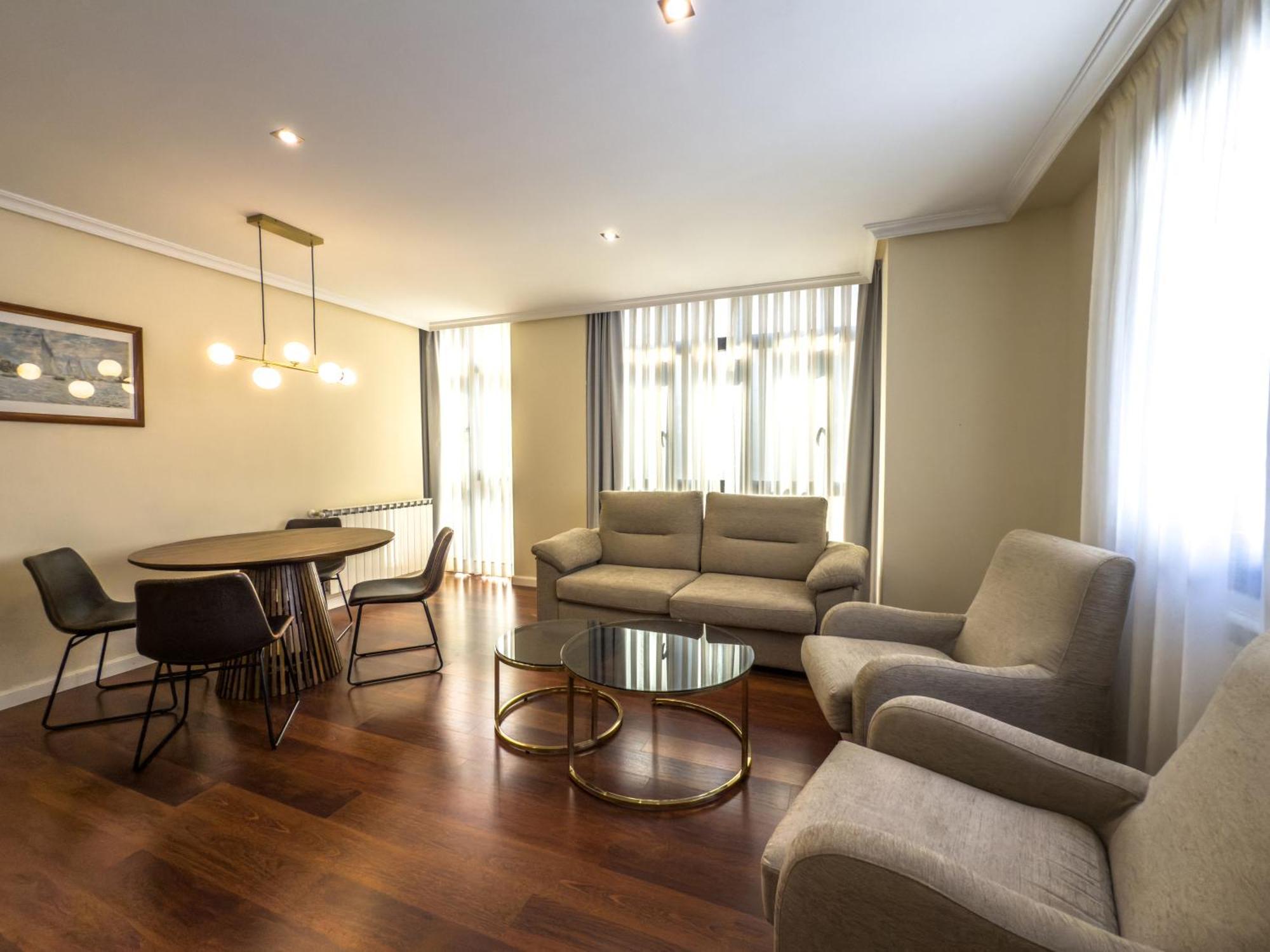 Apartamentos Verdemar Llanes Eksteriør billede
